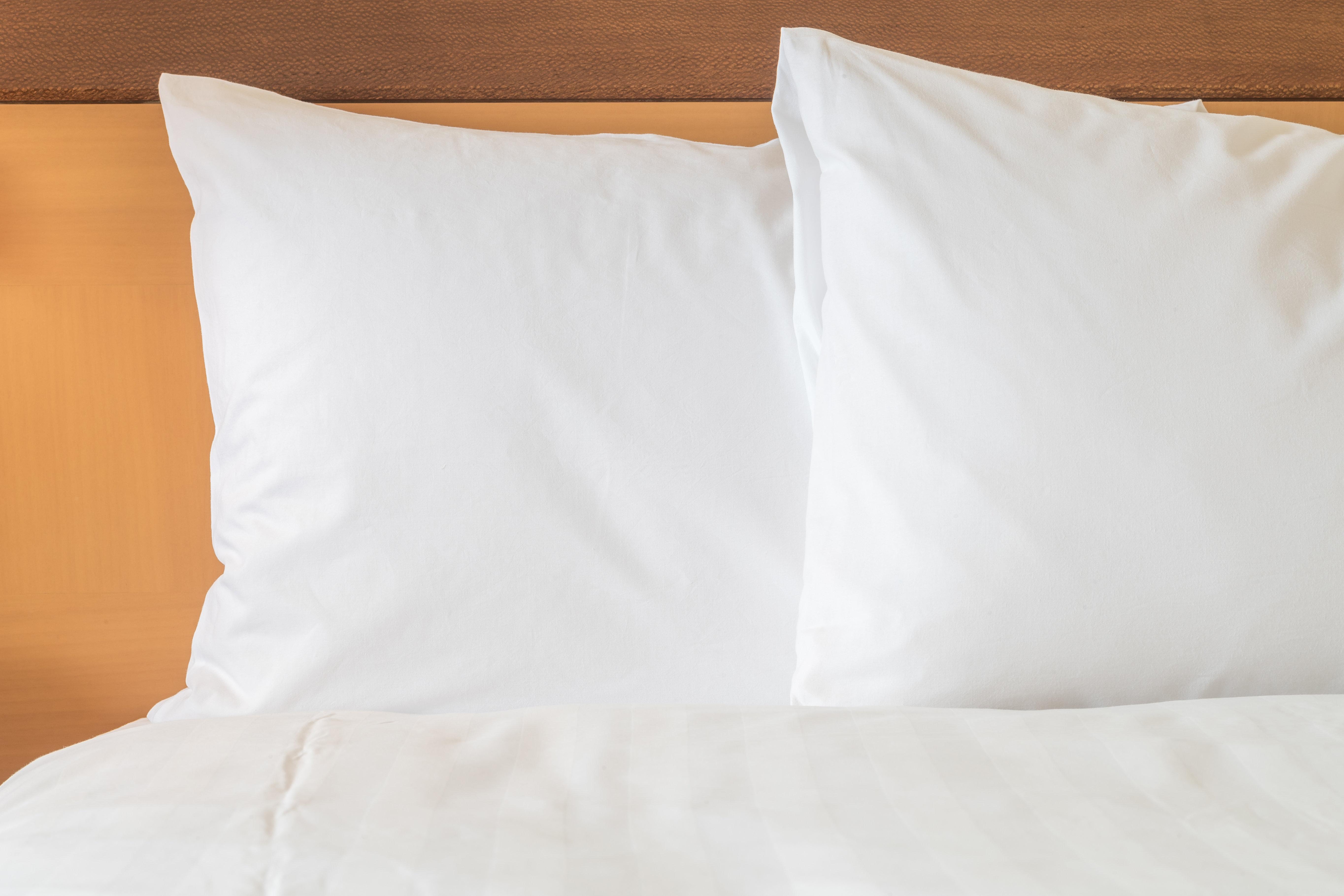 Holiday Inn Express And Suites Surrey By Ihg Extérieur photo